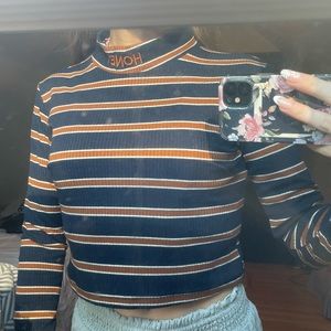 cropped stripped longsleeve